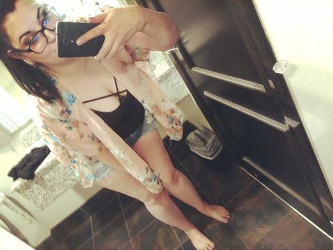 queenkimkaye header picture leakfans.com