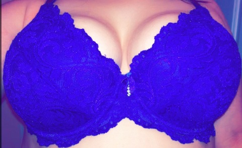 raeleetoobad header picture leakfans.com