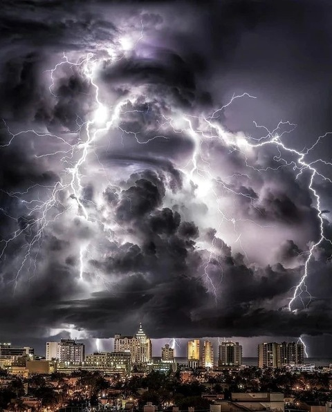 raineysideup666 header picture leakfans.com