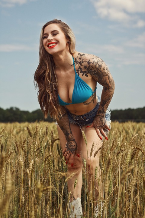 rebekkablue header picture leakfans.com