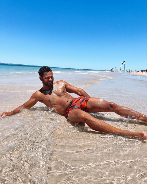 reegswood header picture leakfans.com