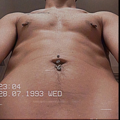 risgay95 header picture leakfans.com