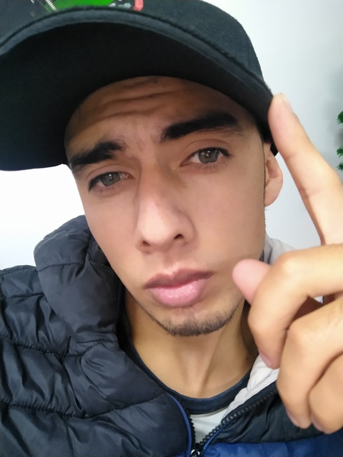 rob.gomez_97 header picture leakfans.com