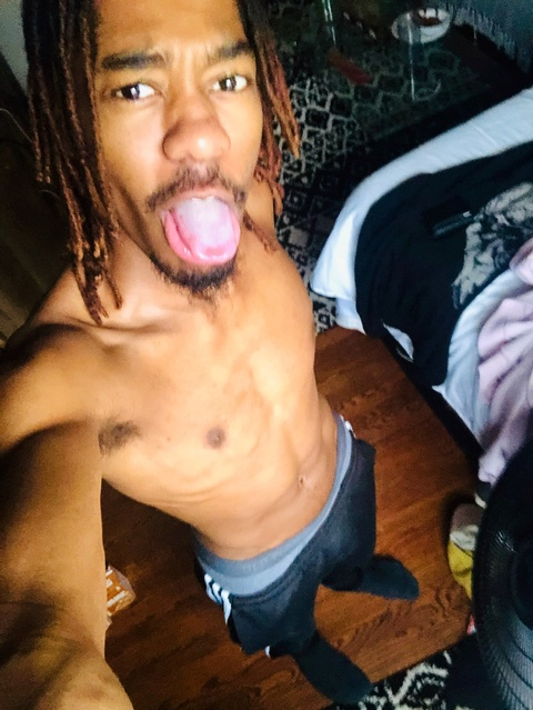 roothedude header picture leakfans.com