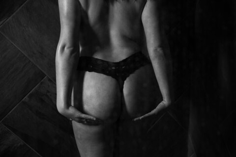 roxy_gurl2021 header picture leakfans.com