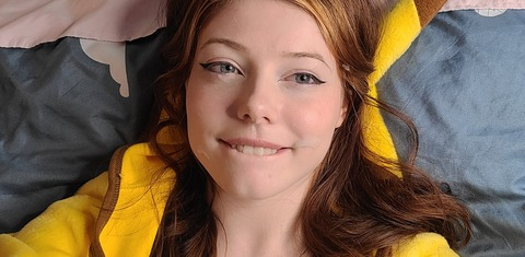 rylie_rowan_vip header picture leakfans.com