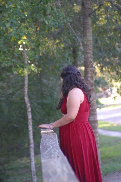 s_b2002 header picture leakfans.com