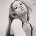 sacha21 profile picture leakfans.com