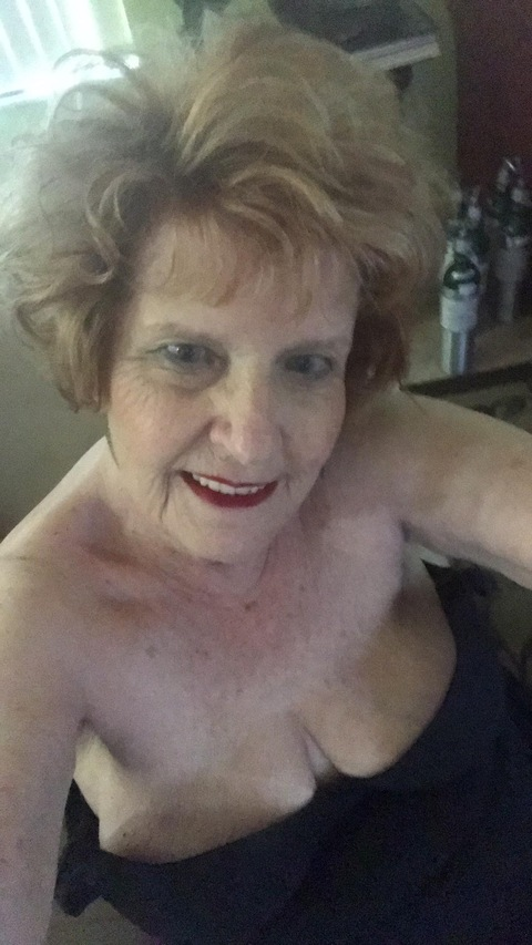 sadiesexy header picture leakfans.com