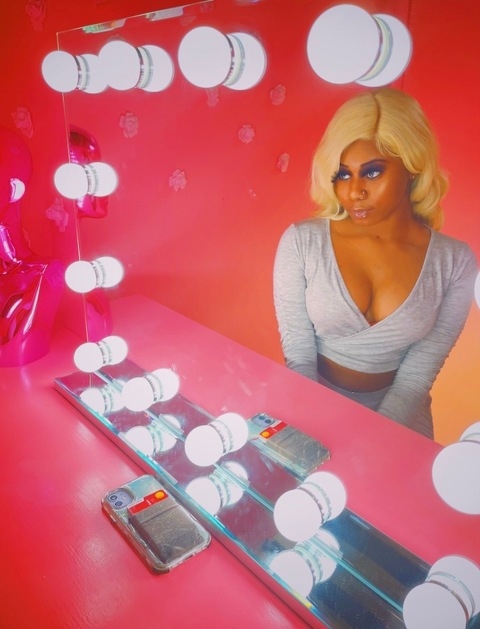 sadittyniq header picture leakfans.com