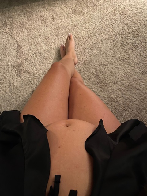 saffronk header picture leakfans.com