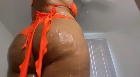 sajiayumiko header picture leakfans.com