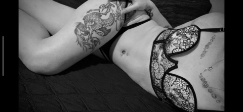 sapphicofthenight header picture leakfans.com