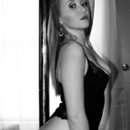 sara019 profile picture leakfans.com