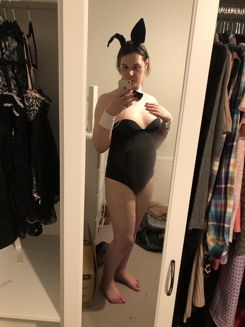 sarahlouise4 header picture leakfans.com