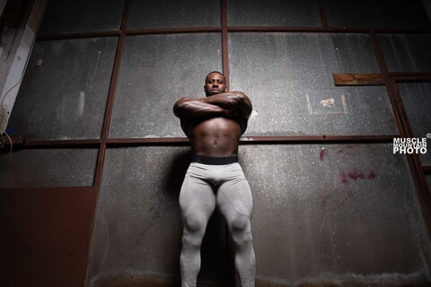 savino_black header picture leakfans.com