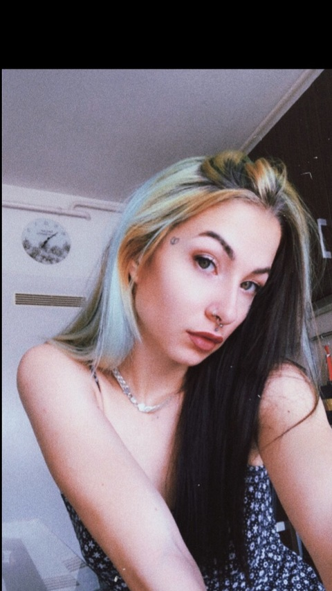 scarfacebabe header picture leakfans.com