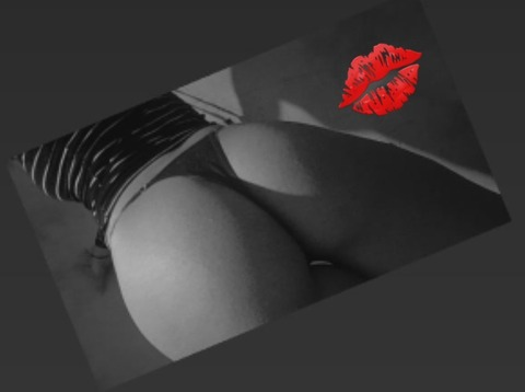 sexxbitch header picture leakfans.com