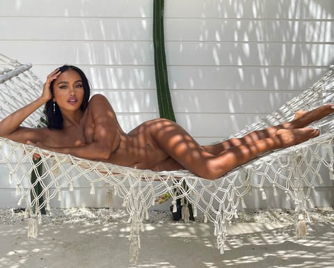 sexy_petite_asian_girl header picture leakfans.com