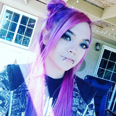 sexyemogirl1 header picture leakfans.com