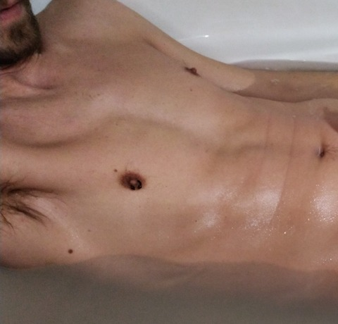 sexyslendernpierced header picture leakfans.com