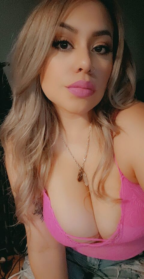 sexywitch05 header picture leakfans.com