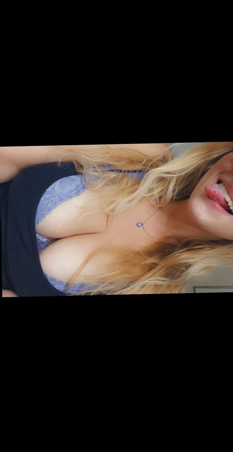 shasha_meow header picture leakfans.com