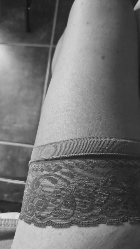 shyni header picture leakfans.com