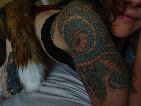 simplybethanyvip header picture leakfans.com