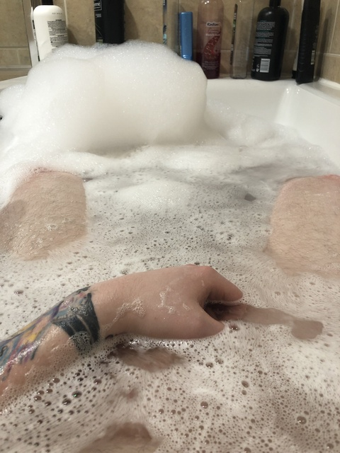 sirsquirtalot header picture leakfans.com