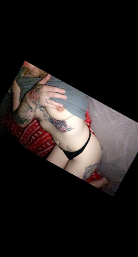 skitttles header picture leakfans.com