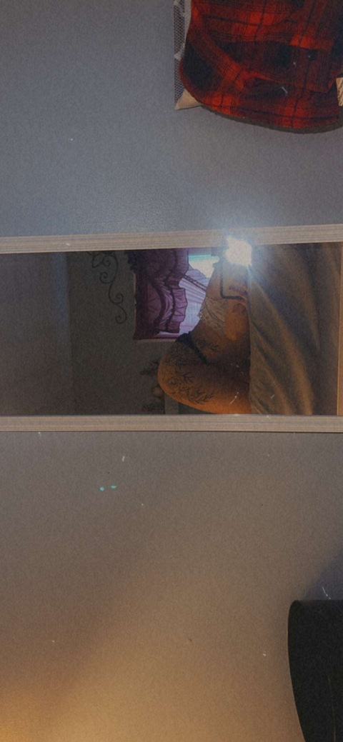 skylierm23 header picture leakfans.com