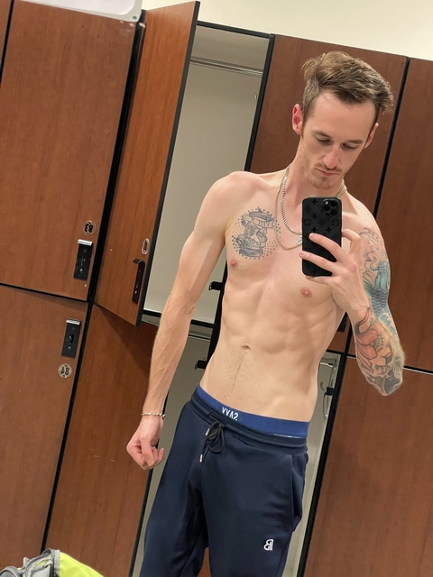 slenderfit69 header picture leakfans.com