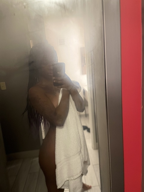 slicktwix header picture leakfans.com