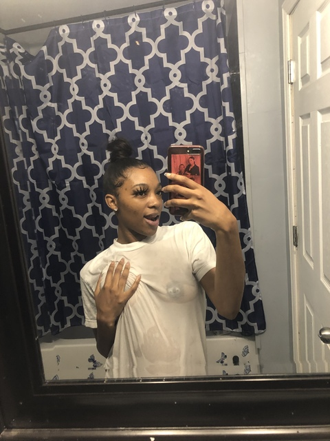 sluttama header picture leakfans.com