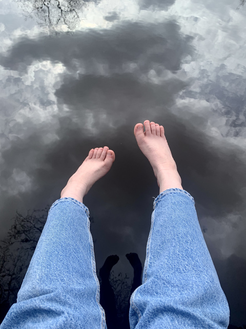 Header of smolbeansmolfeet