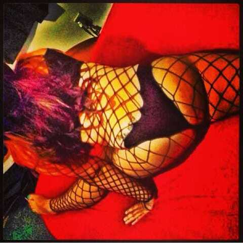 spanishmamii617 header picture leakfans.com