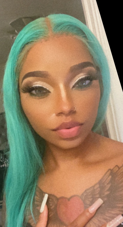 spicebabyyyy header picture leakfans.com