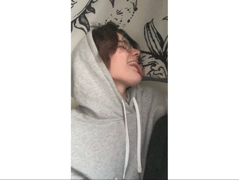 spiced.peach.pie header picture leakfans.com