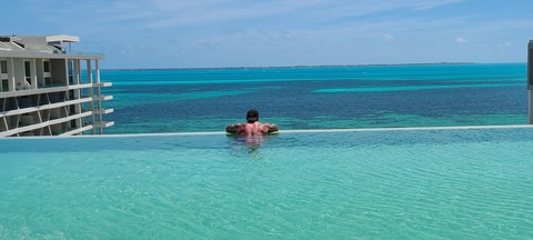 spicycouplenextdoor header picture leakfans.com