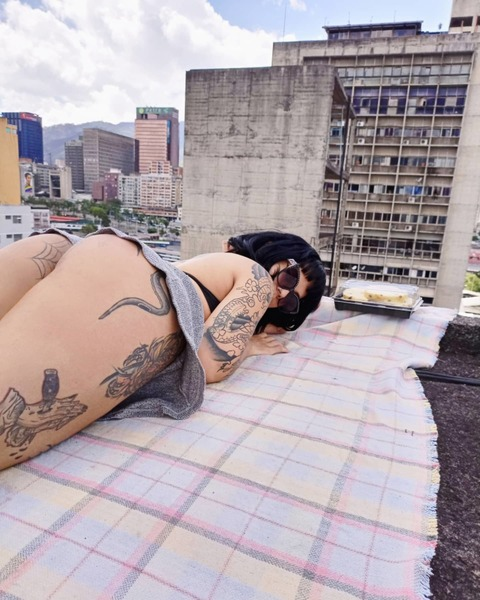 spidersdiary header picture leakfans.com