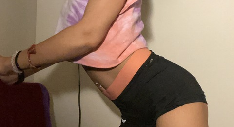 sssara00 header picture leakfans.com