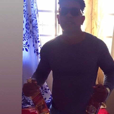 starky header picture leakfans.com