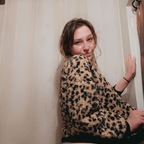 stonerbabe42020 profile picture leakfans.com