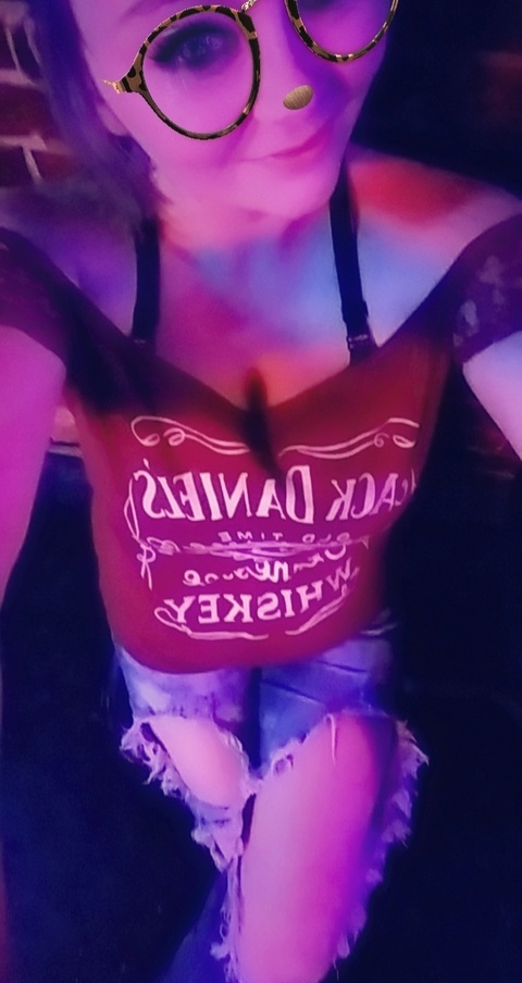 stonermom95 header picture leakfans.com