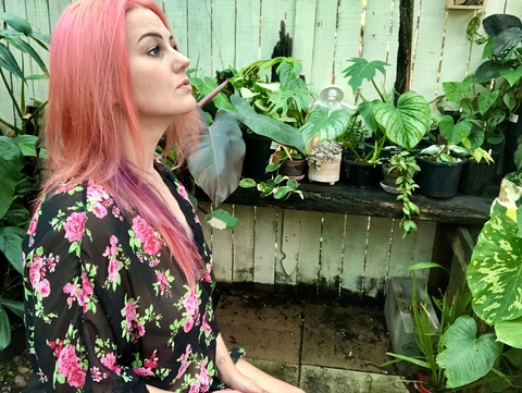 sunflowerscorpio header picture leakfans.com