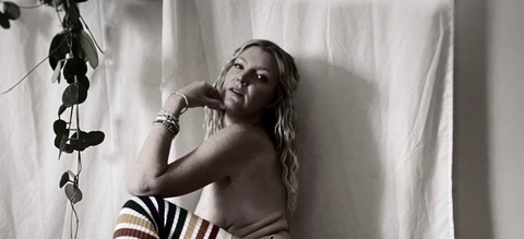 sunshinesunbath header picture leakfans.com