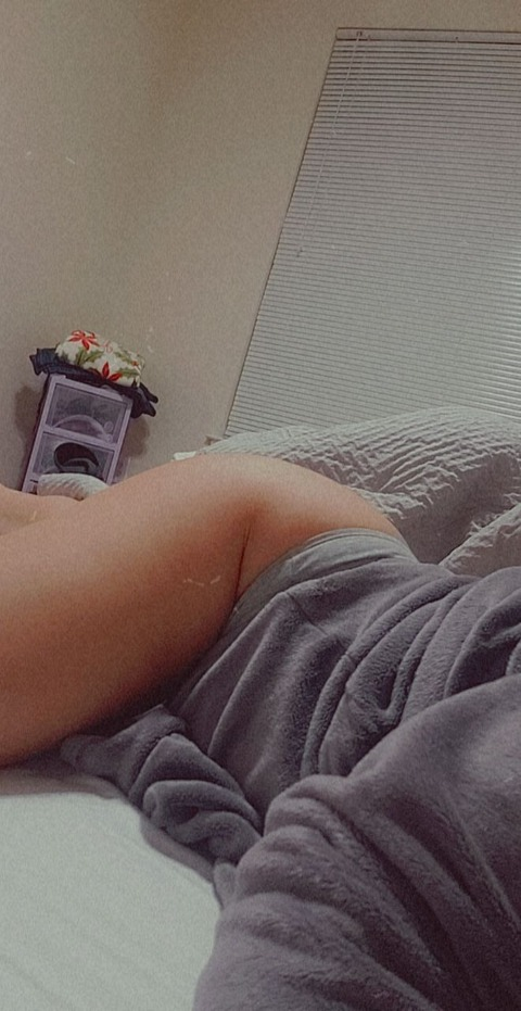 suzet header picture leakfans.com