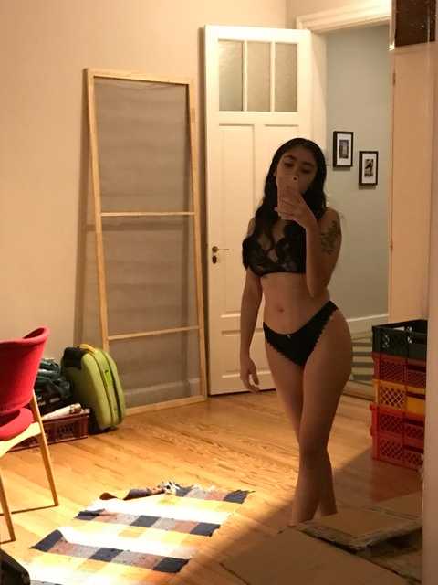 sweetaileen header picture leakfans.com