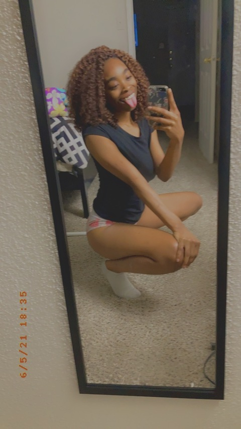 sweetcake24 header picture leakfans.com